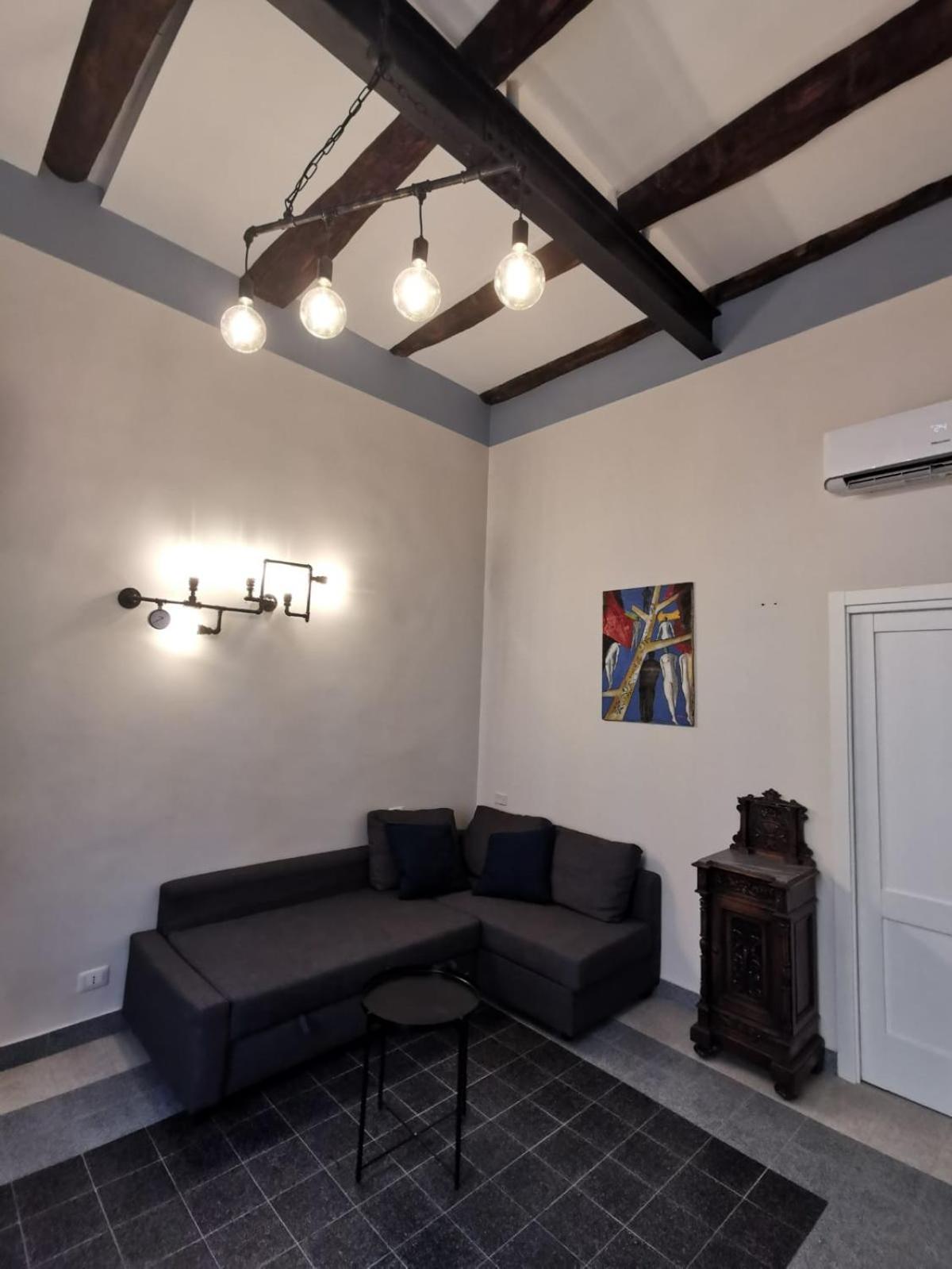 Mergellina 121 Apartment'S Rooms เนเปิลส์ ห้อง รูปภาพ