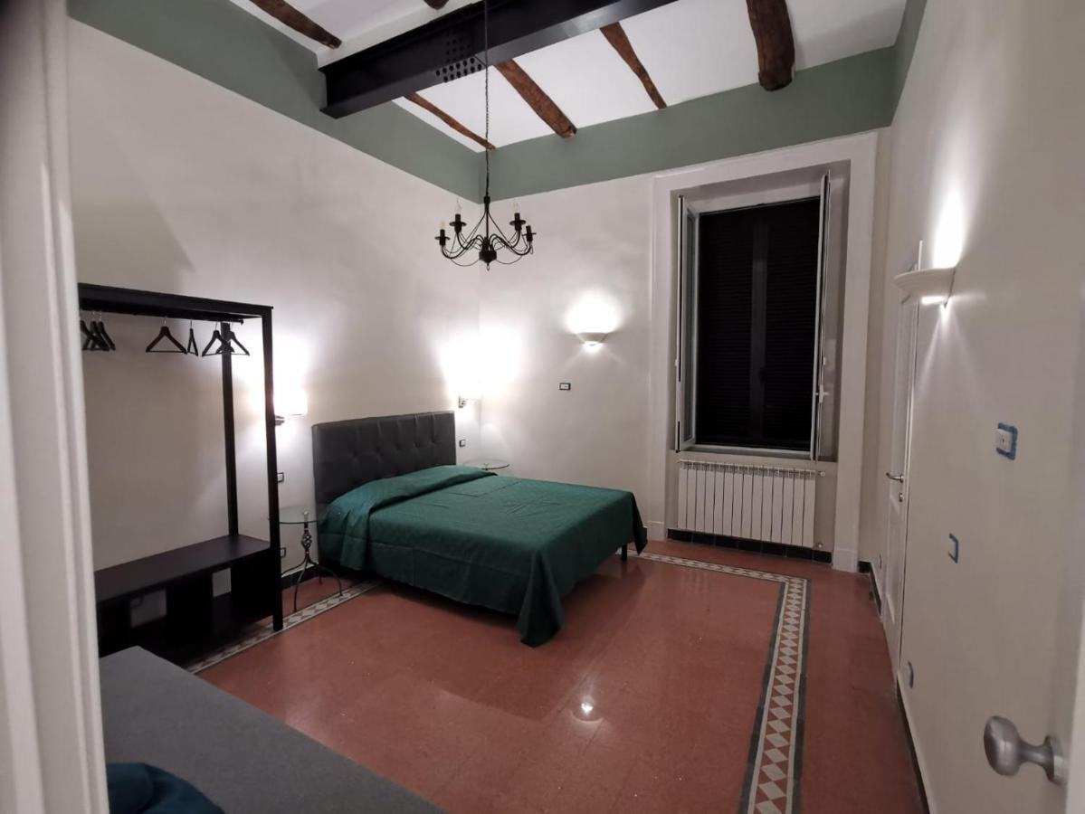 Mergellina 121 Apartment'S Rooms เนเปิลส์ ภายนอก รูปภาพ